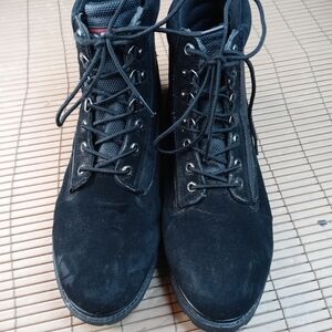Phat Farm men's black veggie suede boots. Sz 12M. Lace. Lug soles. 165pm